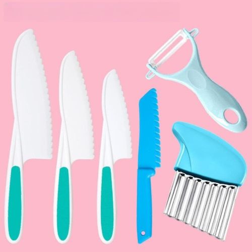 Wave Cutting Board Plastic Fruit Knife Set Wave Cutting Board Plastic Fruit Knife Set