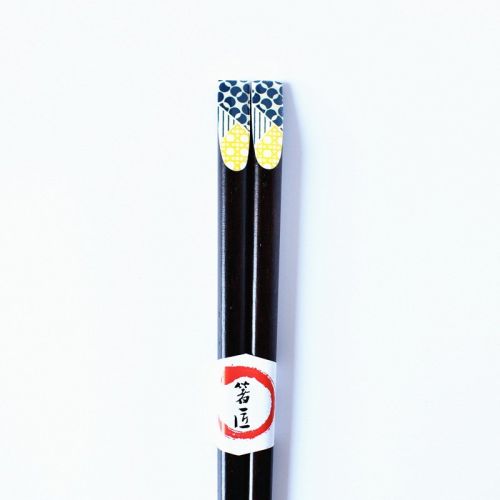 Flower Patterned Wooden Polka Dot Chopsticks Flower Patterned Wooden Polka Dot Chopsticks